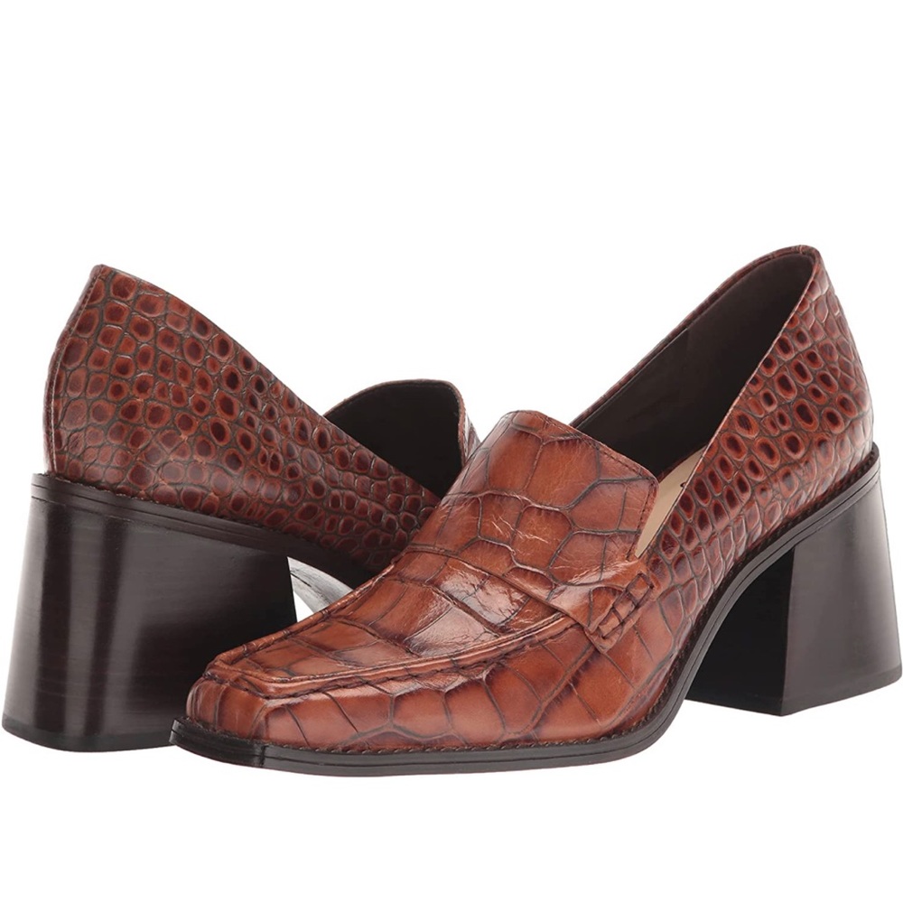 Vince Camuto Segellis Stacked Heel Loafer Brown Leather Size 8 LIKE NEW